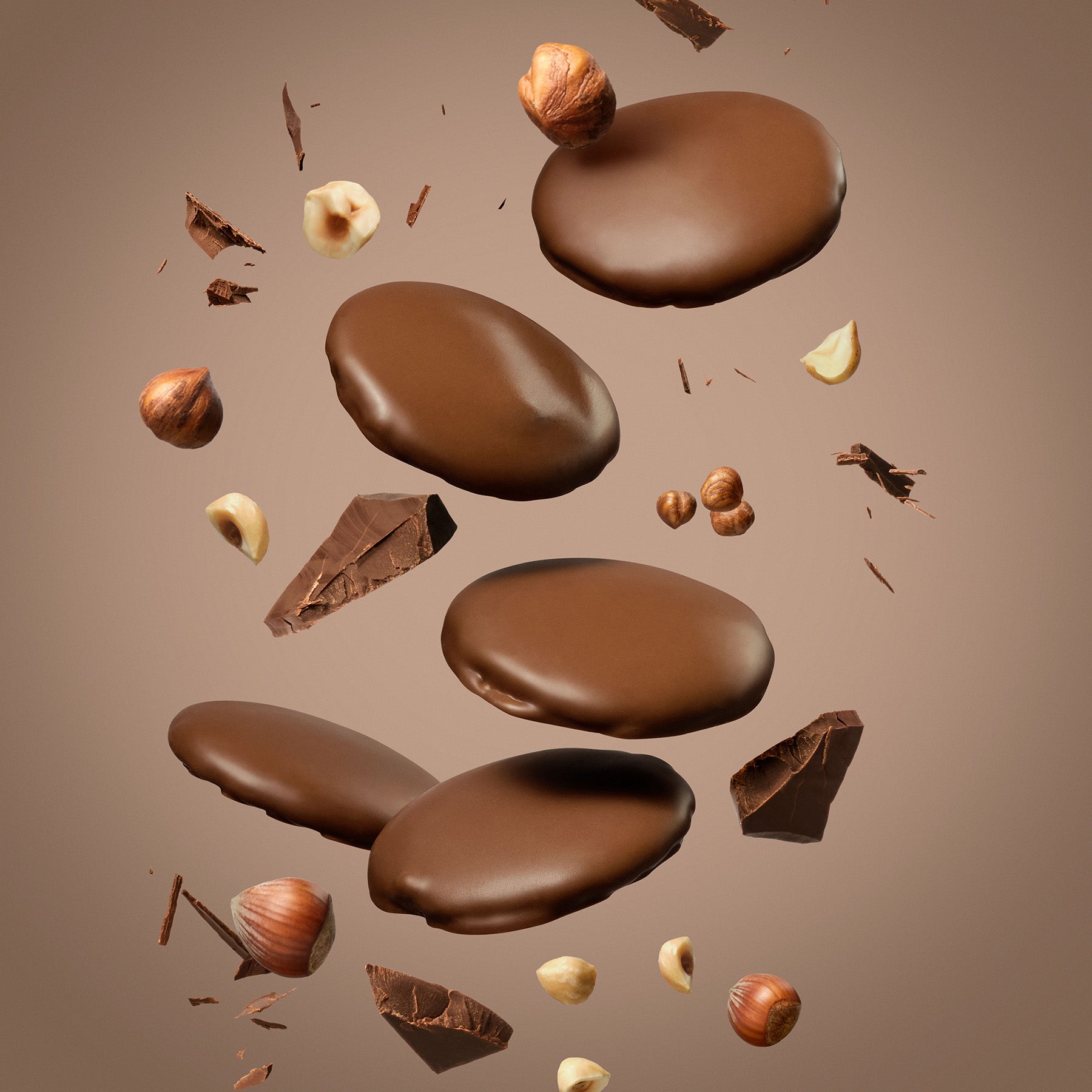 Gianduja Dotties 100g | Milk Chocolate