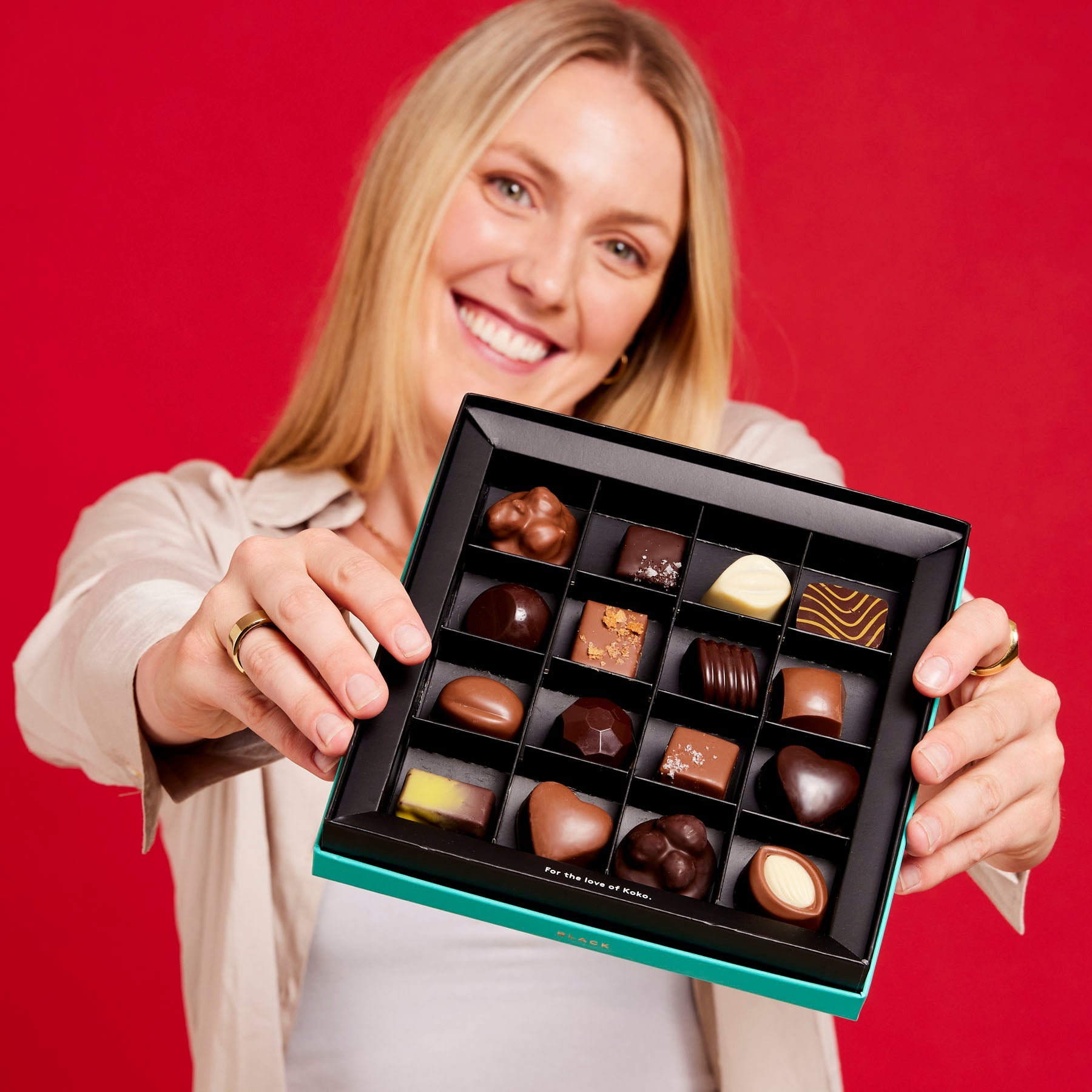 Handcrafted For Her Praline Gift Box | 16 Piece