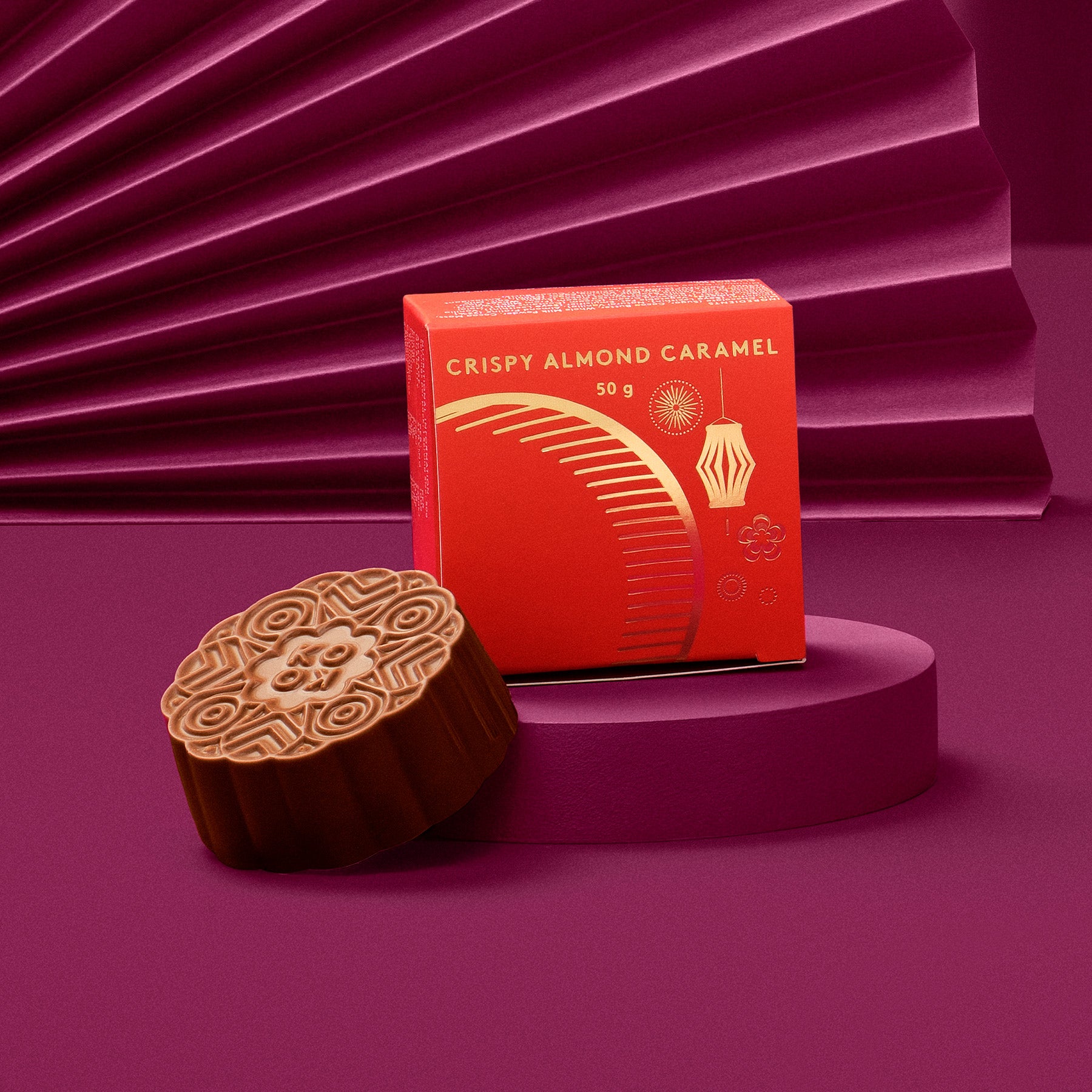 Crispy Almond Caramel Mooncake